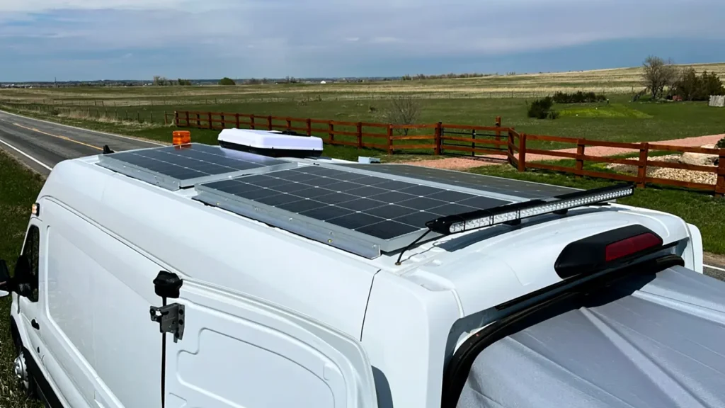 RauschUSA-SolarVan-12